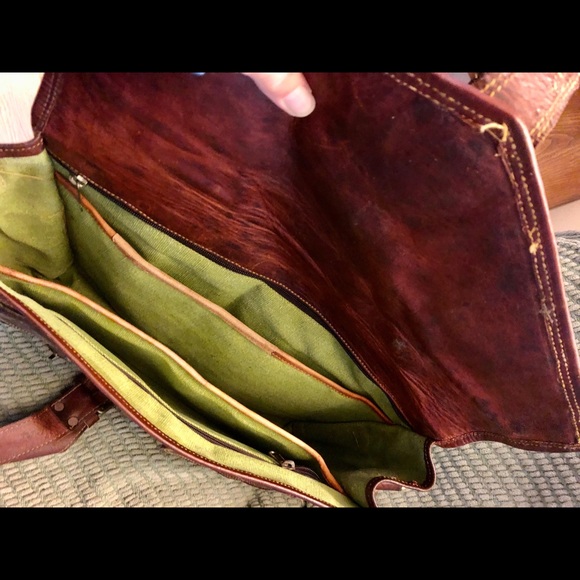 Genuine leather laptop carrier - Picture 4 of 5